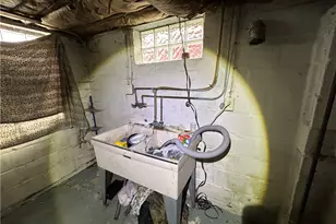 939 Josephine St, North Versailles, PA 15035 - Photo 16