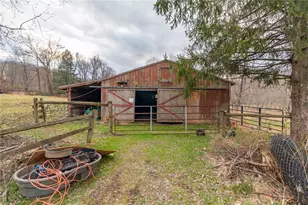 279 Reibold Rd, Forward Township, PA 16053 - Photo 20