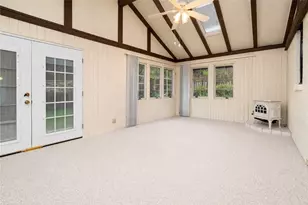 431 Torwood Ln, Pittsburgh, PA 15236 - Photo 10