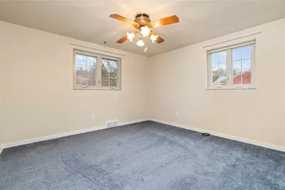 431 Torwood Ln, Pittsburgh, PA 15236 - Photo 14