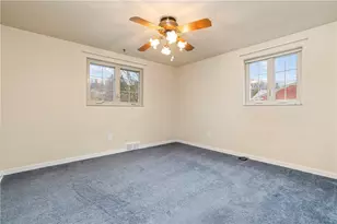 431 Torwood Ln, Pittsburgh, PA 15236 - Photo 14