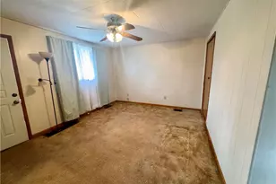 114 Grant Ave, Whitaker, PA 15120 - Photo 2