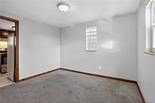 2671 Woodstock Ave, Pittsburgh, PA 15218 - Photo 18