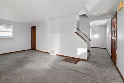 2671 Woodstock Ave, Pittsburgh, PA 15218 - Photo 4