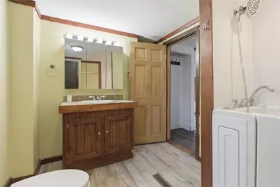 95 E Main St, Avella, PA 15379 - Photo 16