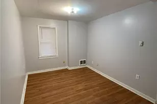 456 Woodlane Ave, Midland Boro, PA 15059 - Photo 4