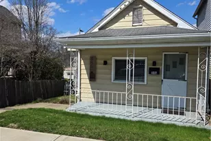 546 Grant Ave, Heidelberg, PA 15106 - Photo 1