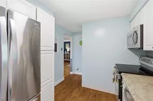 4143 Highgrove Rd, Pittsburgh, PA 15236 - Photo 12