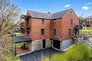 4143 Highgrove Rd, Pittsburgh, PA 15236 - Photo 32