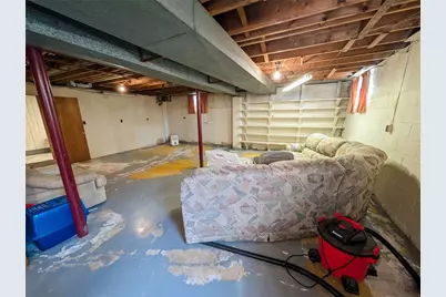 128 Shanahan Rd, Center Township, PA 16001 - Photo 44