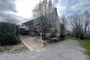 602 Riverview Dr, Dravosburg, PA 15034 - Photo 4