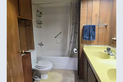 465 Isle Rd, Franklin Township, PA 16001 - Photo 14