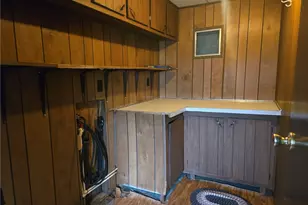 465 Isle Rd, Franklin Township, PA 16001 - Photo 12