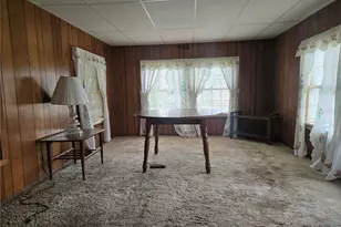 465 Isle Rd, Franklin Township, PA 16001 - Photo 4