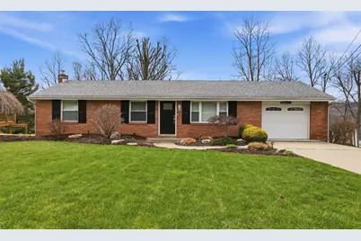 18 Crestwood Dr, Cecil, PA 15321 - Photo 1