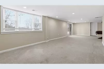 18 Crestwood Dr, Cecil, PA 15321 - Photo 28