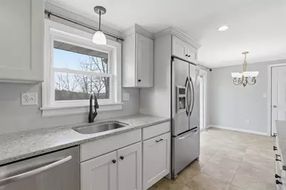 18 Crestwood Dr, Cecil, PA 15321 - Photo 14