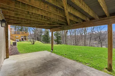 18 Crestwood Dr, Cecil, PA 15321 - Photo 38