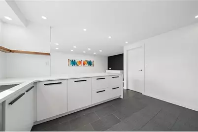 117 Mohawk Drive, Hempfield Township, PA 15601 - Photo 8