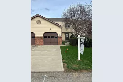 1117 Old Farm Rd, Cecil, PA 15055 - Photo 1