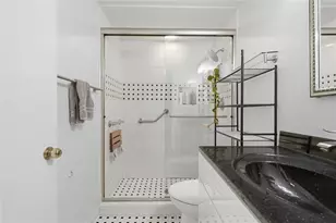 220 N Dithridge St, Pittsburgh, PA 15213 - Photo 30