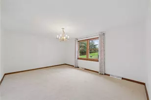 2242 Woodmont Dr, Murrysville, PA 15632 - Photo 14