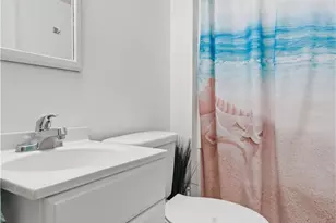 109 Peffer St, Harmony Boro, PA 16063 - Photo 28