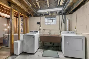 4708 Bert Dr, Monroeville, PA 15146 - Photo 32