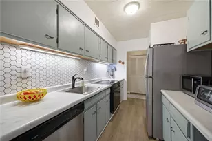 53 Highland Rd, Bethel Park, PA 15102 - Photo 10