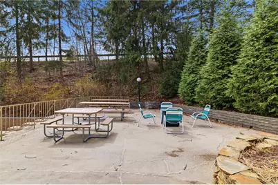 53 Highland Rd #401, Bethel Park, PA 15102 - Photo 32