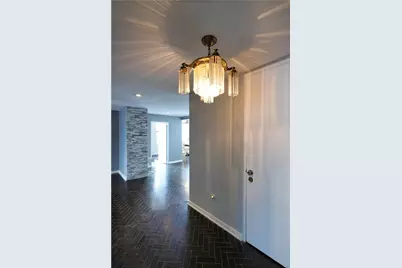 112 Washington Place #18A, Pittsburgh, PA 15219 - Photo 6