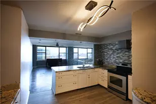 112 Washington Pl, Pittsburgh, PA 15219 - Photo 14