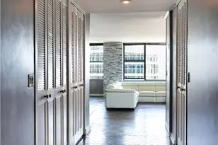 112 Washington Pl, Pittsburgh, PA 15219 - Photo 18