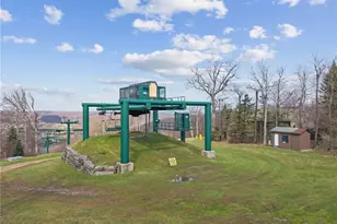 5313 Summit Dr, Hidden Valley, PA 15502 - Photo 26