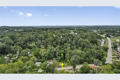 636 Clifton Road, Bethel Park, PA 15102 - Photo 10