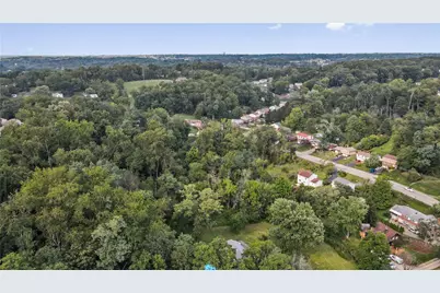 636 Clifton Road, Bethel Park, PA 15102 - Photo 16