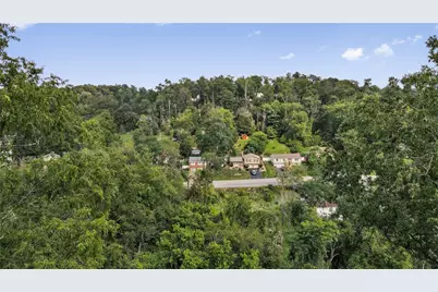 636 Clifton Road, Bethel Park, PA 15102 - Photo 22