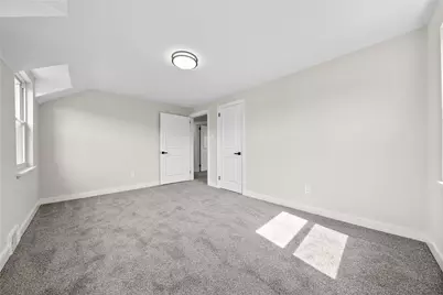 419 Macarthur St, Stowe Township, PA 15136 - Photo 22