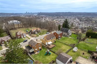 419 Macarthur St, Stowe Township, PA 15136 - Photo 36