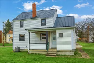 740 Pershing St, Ellwood City, PA 16117 - Photo 14