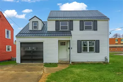 740 Pershing St, Ellwood City, PA 16117 - Photo 1