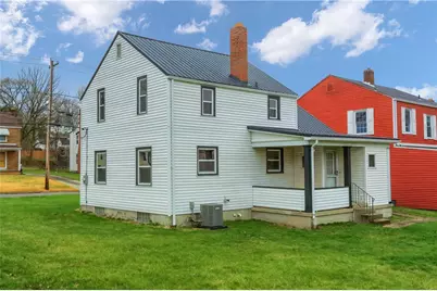 740 Pershing St, Ellwood City, PA 16117 - Photo 12