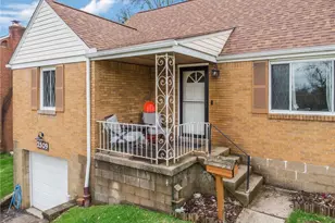 2509 Holly Dr, Pittsburgh, PA 15235 - Photo 2