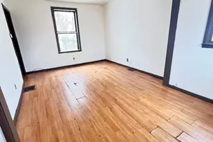 22 W Coffey St, Uniontown, PA 15401 - Photo 2