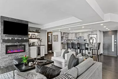 1000 Grandview Ave #405, Pittsburgh, PA 15211 - Photo 2