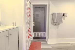 121 Sumner Ave, Pittsburgh, PA 15221 - Photo 20