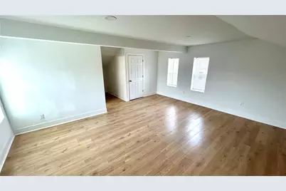 1327 Reddour St, Pittsburgh, PA 15212 - Photo 40