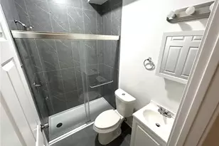 1327 Reddour St, Pittsburgh, PA 15212 - Photo 42