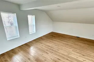 1327 Reddour St, Pittsburgh, PA 15212 - Photo 34