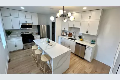 1327 Reddour St, Pittsburgh, PA 15212 - Photo 4